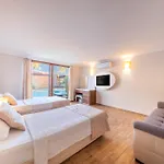 Sahra Su Village & Ξενοδοχείο 4*