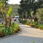 Sahra Su Village & Ολουντενίζ