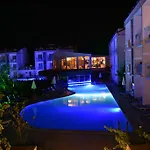 Sahra Su Village &