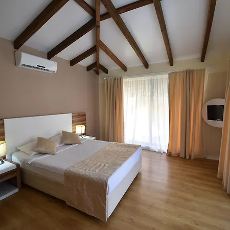 Sahra Su Village & Отель 4*