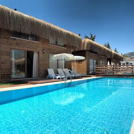 Отель Sahra Su Village & 4*
