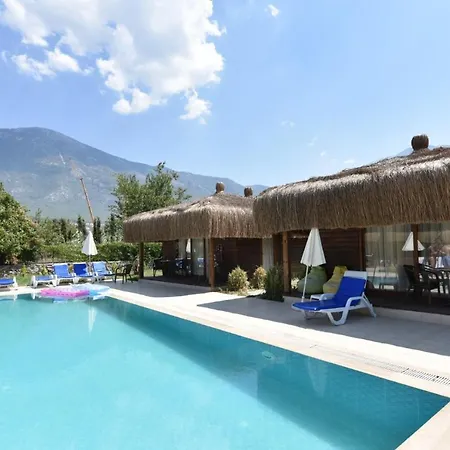 Отель Sahra Su Village & 4*
