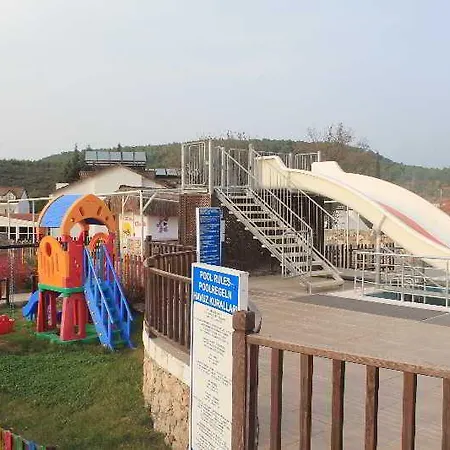 Sahra Su Village & Отель Олудениз