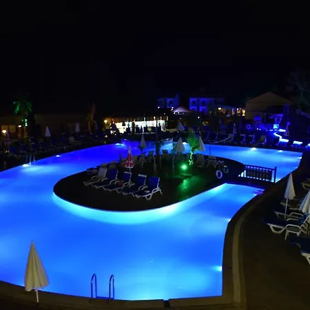 Отель Sahra Su Village & 4*