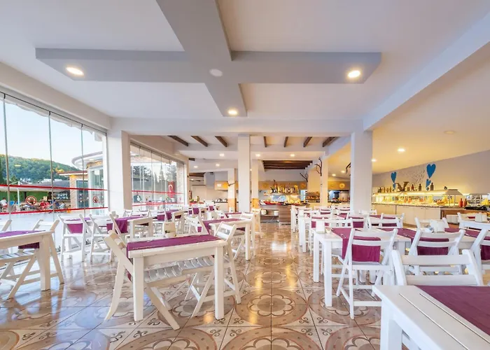 Sahra Su Village & 4* Ölüdeniz