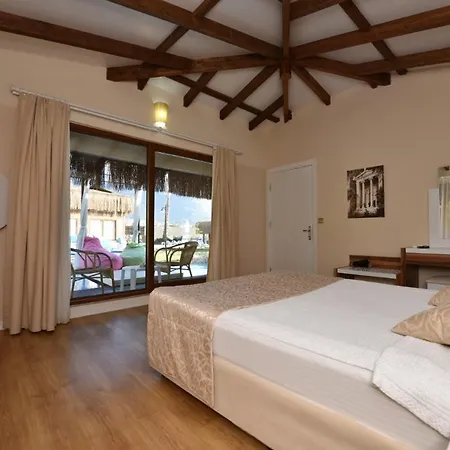 Sahra Su Village & Ολουντενίζ