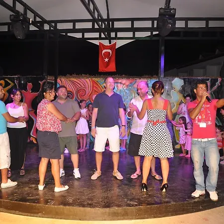 Ξενοδοχείο Sahra Su Village & Ολουντενίζ