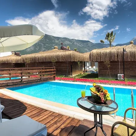 Sahra Su Village & Hotel