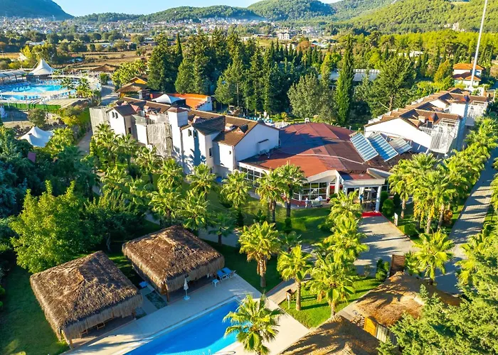 Sahra Su Village &