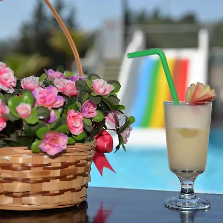 Sahra Su Village & 4* Öludeniz