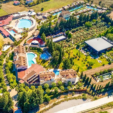 Sahra Su Village & Hotell 4*