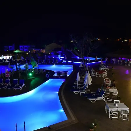 Sahra Su Village & 4* Öludeniz