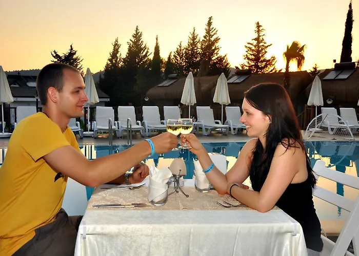 Sahra Su Village & Hotel 4*
